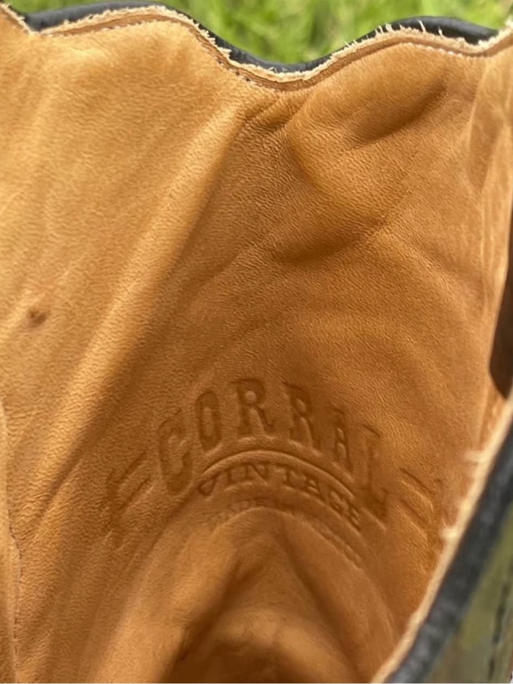 Distressed Brown Leather Western CORRAL Boots with Black Inlay - Picture 7 of 8